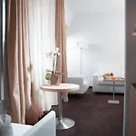 Alzinn 4*