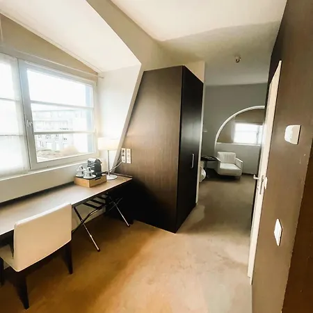 酒店 爱斯尼酒店 Hesperange