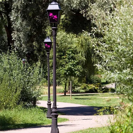 酒店 爱斯尼酒店 Hesperange