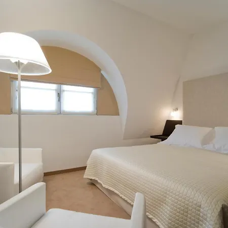 Alzinn Hotel 4*
