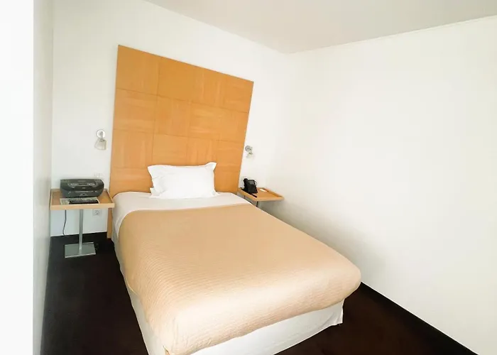 Alzinn Hotel Hesperange